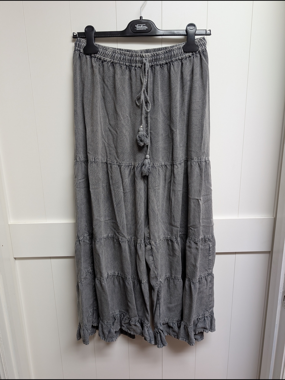 Cute Options Women's Gray Tiered Pants with Drawstring, Medium